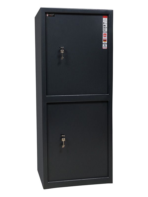 Сейф офисный Griffon R2.120.K
