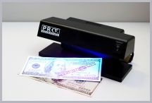 Ультрафіолетовий компактний детектор валют PRO-4