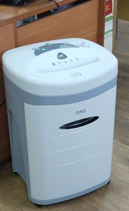 Уничтожитель бумаг PRO KGB 4012С